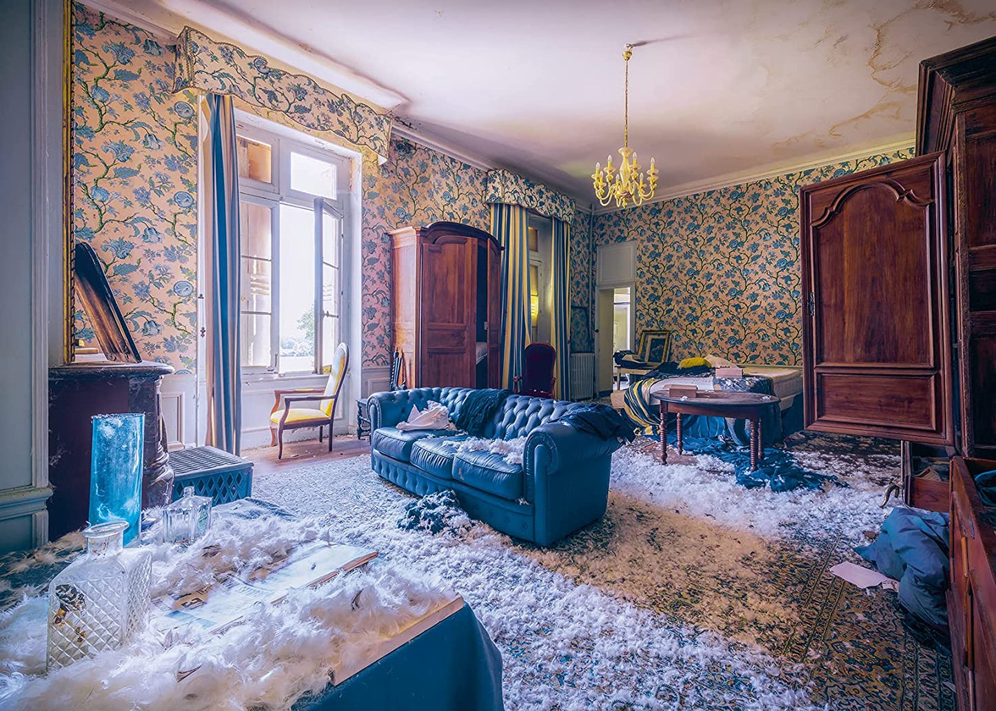 Ravensburger Lost Places Series: Dreamy 1000 Piece Puzzle image 1