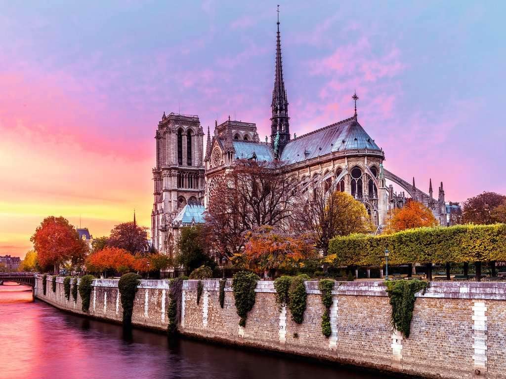 Ravensburger Picturesque Notre Dame 1500 Piece Puzzle image 1