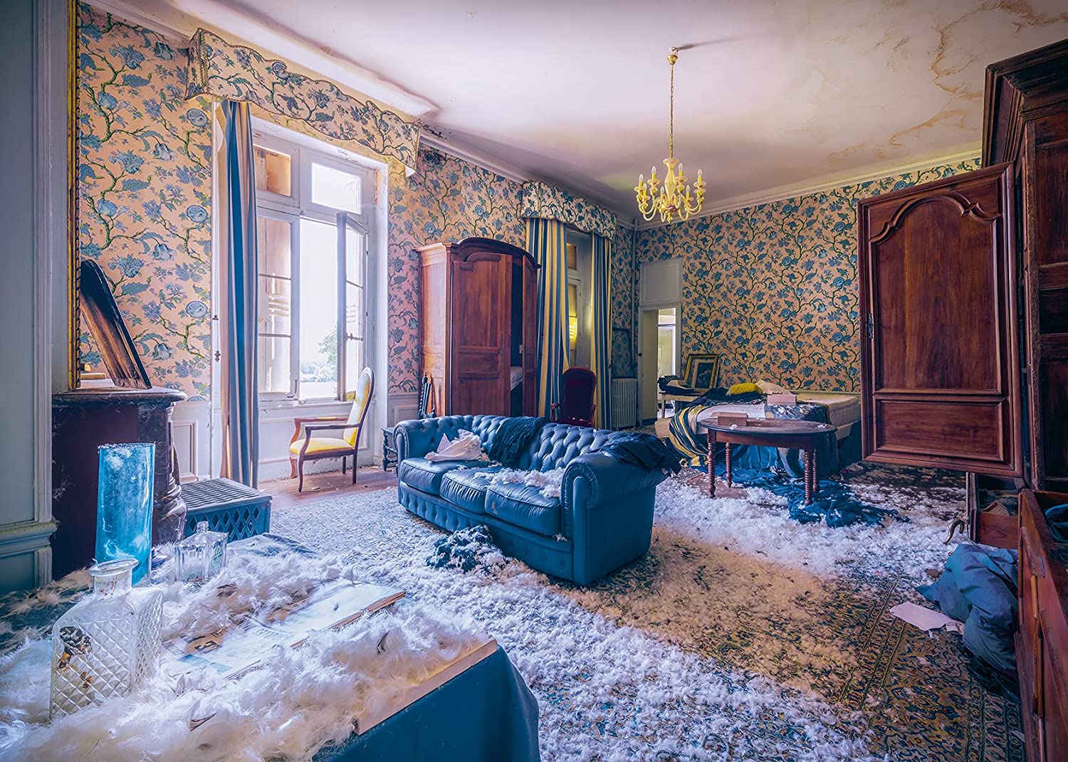 Ravensburger Lost Places Series: Dreamy 1000 Piece Puzzle image 1
